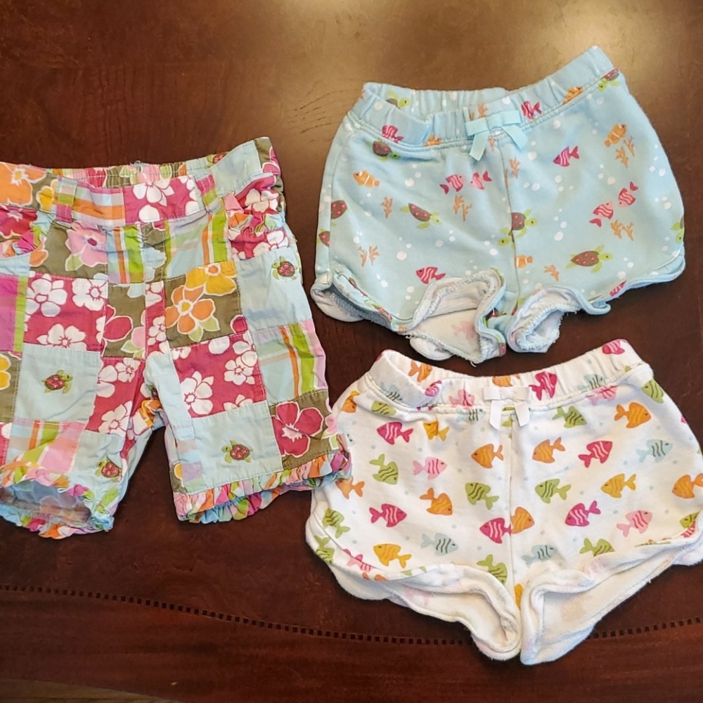 Gymboree bundle of shorts,  fish & turtle themed